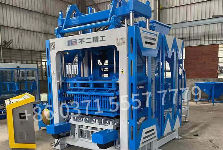 Automatic Block Making Machine - QT12