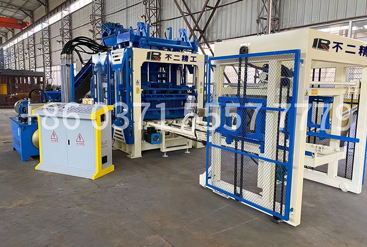 Automatic Block Making Machine - QT12