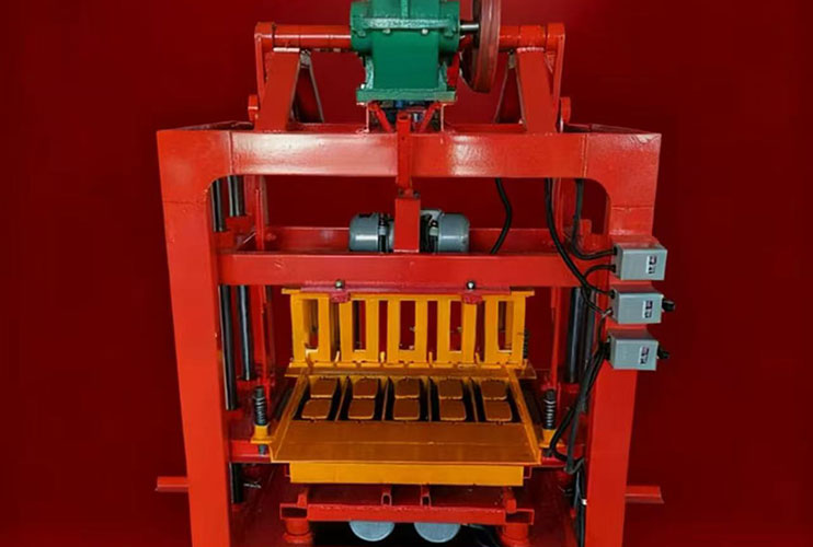 Semi-automatic Brick Making Machine - QMJ4-35A