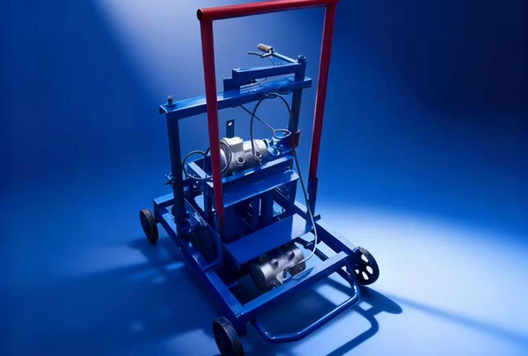 Small Mobile Brick Making Machine - QMY2-40