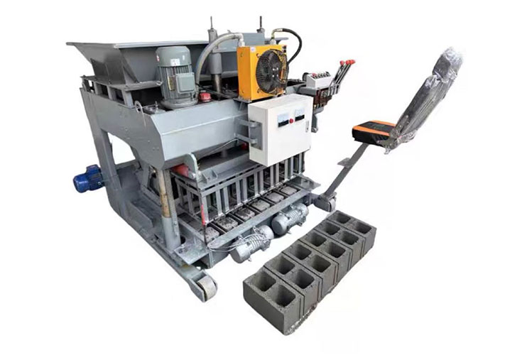Small Mobile Brick Making Machine - QMY6-20