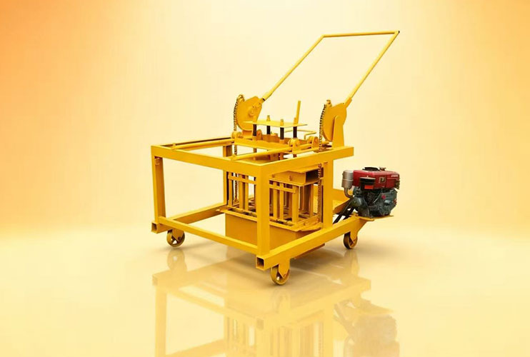 Small Mobile Brick Making Machine - Diesel Fuel QMY2-40